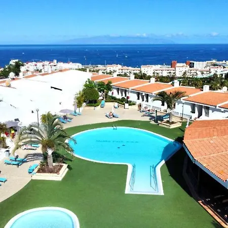 Bonito Apartamento Con Freewifi, Bien Comunicado En Tenerife Sur Апартаменты