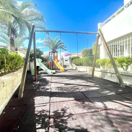 Bonito Apartamento Con Freewifi, Bien Comunicado En Tenerife Sur Апартаменты *